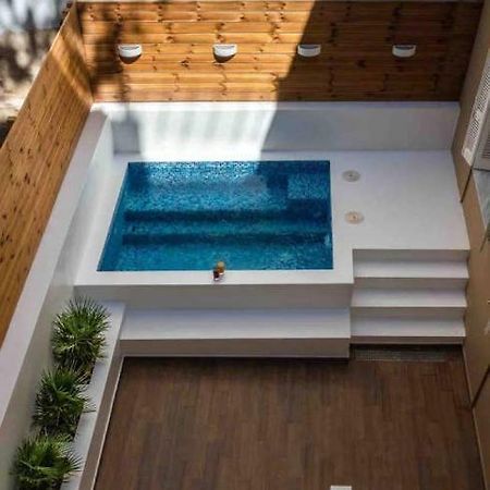 Nemeseos 1St Floor Homm Apartment With Roof Garden And Wading Pool Афины Экстерьер фото