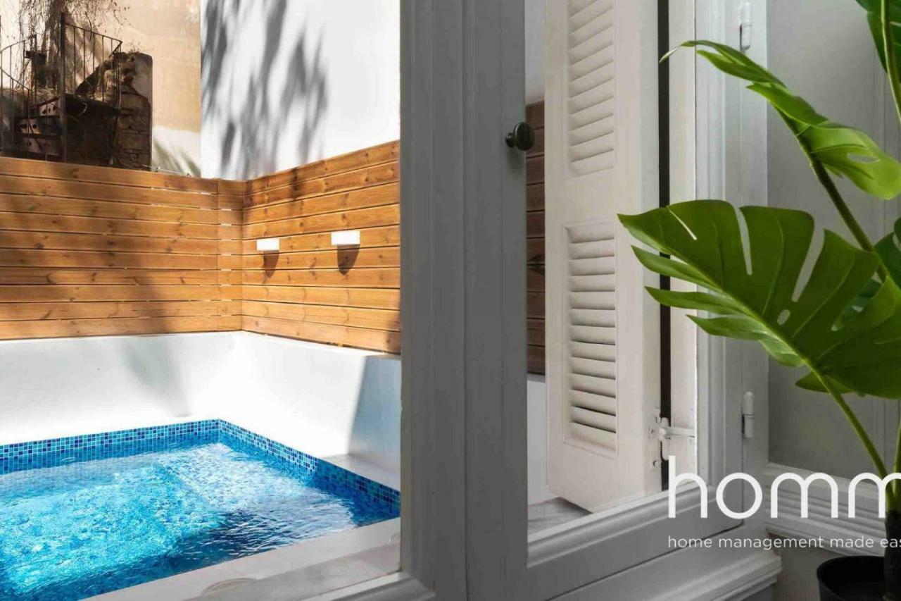 Nemeseos 1St Floor Homm Apartment With Roof Garden And Wading Pool Афины Экстерьер фото